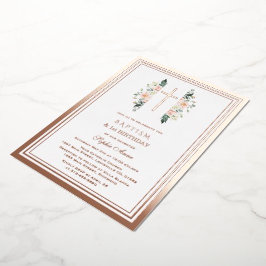 ピンクエレガントの花女の子1歳の誕生日バプテスマ 箔招待状 (回転した状態)