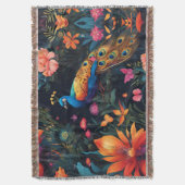 ピンクエレガントガーデンの青と金ゴールドの孔雀 スローブランケット (正面縦)