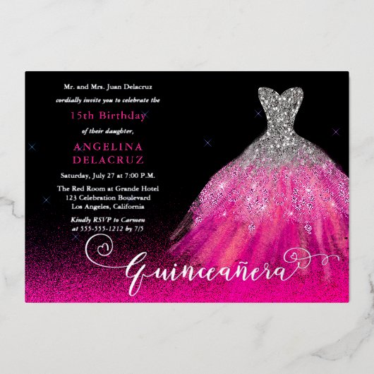 ピンクエレガントグスペインのウンQuinceaenera – シルバー 箔招待状 (正面)