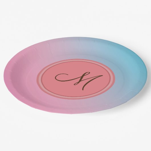 ピンクエレガントシックトレンディーモノグラモダンム ペーパープレート (アングル)