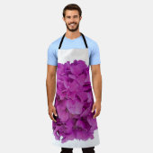 ピンクエレガントマゼンタフローラアジサイバラ エプロン (着用した状態)