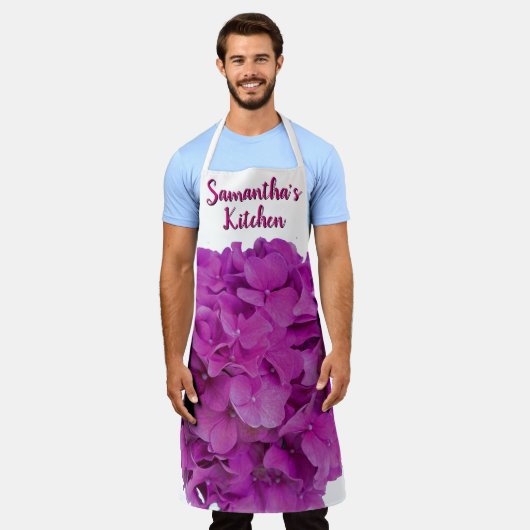 ピンクエレガントマゼンタフローラアジサイバラ エプロン (着用した状態)