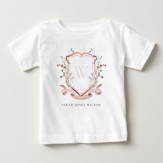 ピンクエレガントワイルドフラワーの水彩クレストモノグラム ベビーTシャツ (正面)