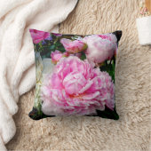 ピンクエレガント色の白い牡丹フローラ園写真 クッション (ブランケット)
