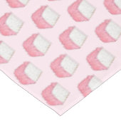 ピンクエンジェルフードスポンジケーキスライスベーキンググルメ テーブルクロス (アングル)