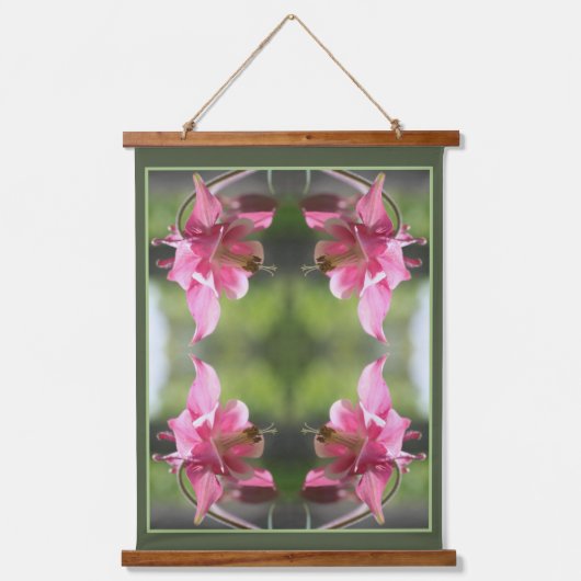 ピンクオダマキ（植物）フラワークローズアップ抽象芸術 吊り下げ型タペストリー (正面)