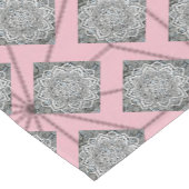 ピンクオリエンタルオーナメントラマダンスタイル ショートテーブルランナー (コーナー)