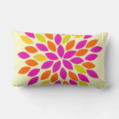 ピンクオレンジイエロースターバストモダンフラワーピロー ランバークッション (裏面)