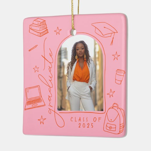 ピンクオレンジレトロ手描き写真卒業 セラミックオーナメント (左)
