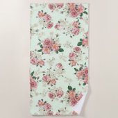 ピンクオングリーンヴィンテージフローラ ビーチタオル (正面)
