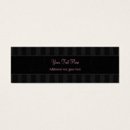 ピンクオンブラックフローラウィスストライプ、モノグラム付きアイテム