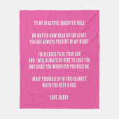 ピンクカスタムのメッセージ展開パパを娘に フリースブランケット (正面)