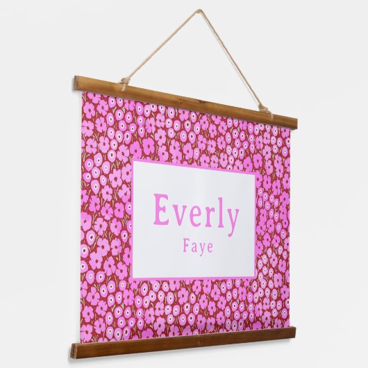 ピンクカスタムフローラベビーガール名子供部屋デコール 吊り下げ型タペストリー (傾斜あり)