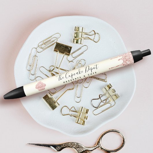 ピンクカップケーキグリッタードリップスペストリーシェフベーカリー金ゴールド 黒ボールペン