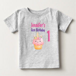 ピンクカップケーキユニコーンバラ誕生日 ベビーTシャツ