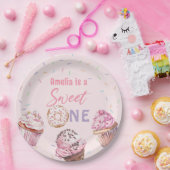 ピンクカップケーキ&ドーナツ誕生日紙プレート ペーパープレート (パーティー)