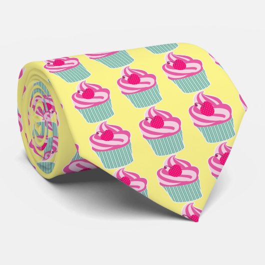 ピンクカップケーキWIth水玉模様さくらんぼ ネクタイ (ロール)