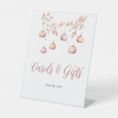 ピンクカボチャ秋の女の子ベビーシャワーカードギフト 台座サイン (正面)