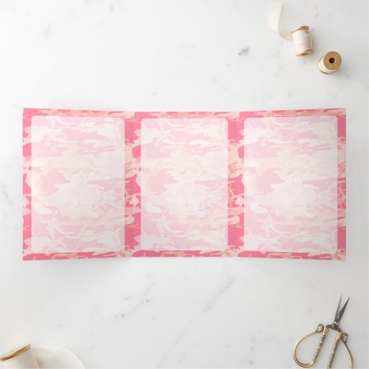 ピンクカモフラージュ、軍隊、陸軍 三つ折りカード (内部)