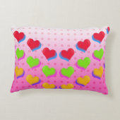 ピンクカラフルの漫画パターンの虹のハート アクセントクッション (裏面)