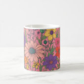 ピンクカラフルの花柄 コーヒーマグカップ (中央)