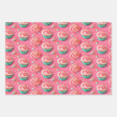 ピンクカラフル、オレンジ、黄色の誕生日カップケーキ ラッピングペーパーシート (正面3)