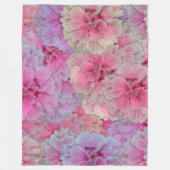 ピンクカーネーションヴィンテージスタイル フリースブランケット (正面)