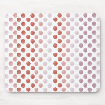 ピンクガムがマウスパッドを落とす