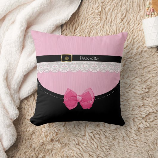 ピンクガーリーとブラックのベビーシューズと弓と名前 クッション (ブランケット)