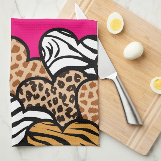 ピンクガーリーのよくはしゃぐアニマルプリントハート名 キッチンタオル (四つ折り)