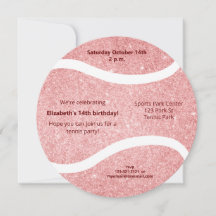 ピンクガーリーのテニスボールスポーツをテーマにした誕生日