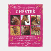 ピンクガーリーの記念馬の写真 フリースブランケット (正面)