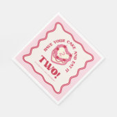 ピンクガーリーはケーキを持ち食べて2誕生日 スタンダードランチョンナプキン (角)