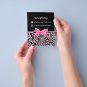 ピンクガーリーヒョウ柄かわいいボウ美しいブティック チラシ (手)