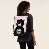 ピンクガーリーラブユアリー熊のハートパターン バックパック (着用)