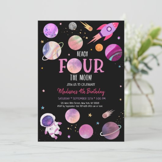 ピンクガール宇宙飛行士宇宙第4誕生日 招待状 (スタンド正面)