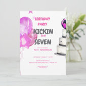 ピンクキックインイットサッカー誕生日パーティー 招待状 (スタンド正面)