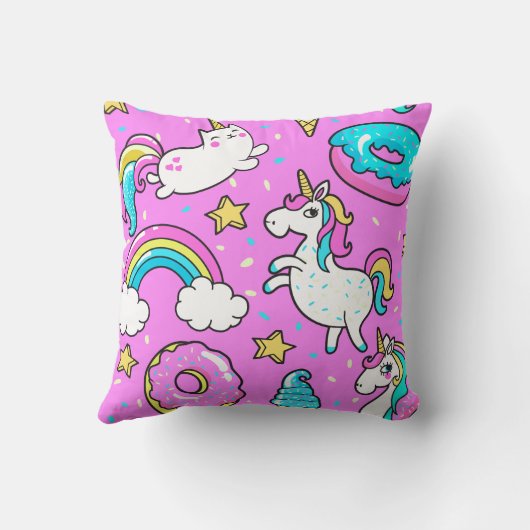 ピンクキッチーの輝くおもしろいユニコーンと子猫 クッション (裏面)