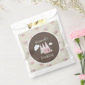 ピンクキャンパーキャンピングバースデーパーティー フェイバーバッグ (封をした状態)