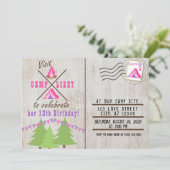 ピンクキャンピングウッドフランネルポストカード誕生日 招待状 (スタンド正面)