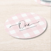 ピンクギンガムファースト誕生日ドリンクコースター ラウンドペーパーコースター (アングル)