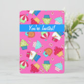 ピンククリスマスカップケーキアートパーティーイベント招待状 招待状 (スタンド正面)