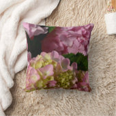 ピンククリームアジサイ黄色ピンクグリーンフローラ クッション (ブランケット)