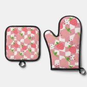 ピンククールキッチンイチゴ市松模様にデザイン 鍋つかみ&鍋敷きセット (正面)