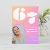 ピンクグラデーションレトロ写真67歳の誕生日招待状 招待状 (スタンド正面)