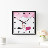 ピンクグラムリップスティック&爪、 ネイルポーランド美しいをテーマに スクエア壁時計 (ホーム)