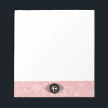 ピンクグリッタースパークルモノグラム ノートパッド<br><div class="desc">美しいピンク色のグリッター背景に白黒のモノグラムを施した可愛いモノグラムのメモ帳。選カスタマイズ択した名前のマウスパッド。だから女の子のためのおもしろい新学期供給。Blackberry Boulevardによって設計。</div>