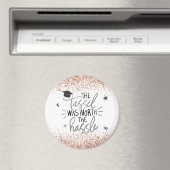 ピンクグリッタータッセルワースザハッスル卒業 マグネット (インサイチュ (食洗機))