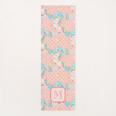 ピンクグリッターレインボーユニコーンモノグラムの ヨガマット (正面)