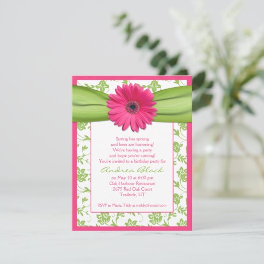 ピンクグリーンガーベラデイジー誕生日招待状 招待状 (スタンド正面)